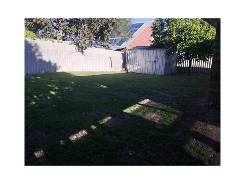 37 Currajong Road, Duncraig WA 6023