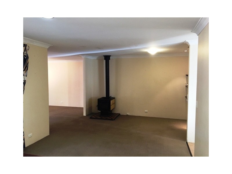 37 Currajong Road, Duncraig WA 6023