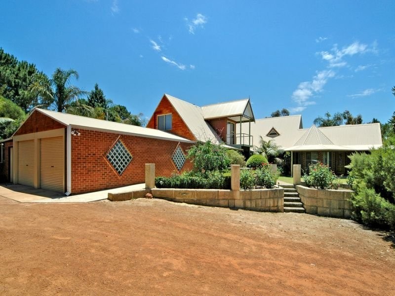 7 Bebich Drive, Wanneroo WA 6065