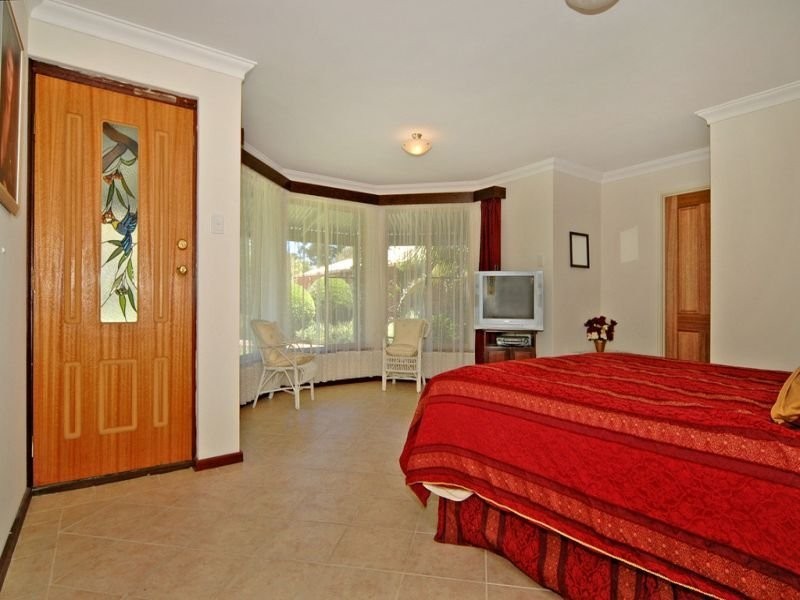 7 Bebich Drive, Wanneroo WA 6065