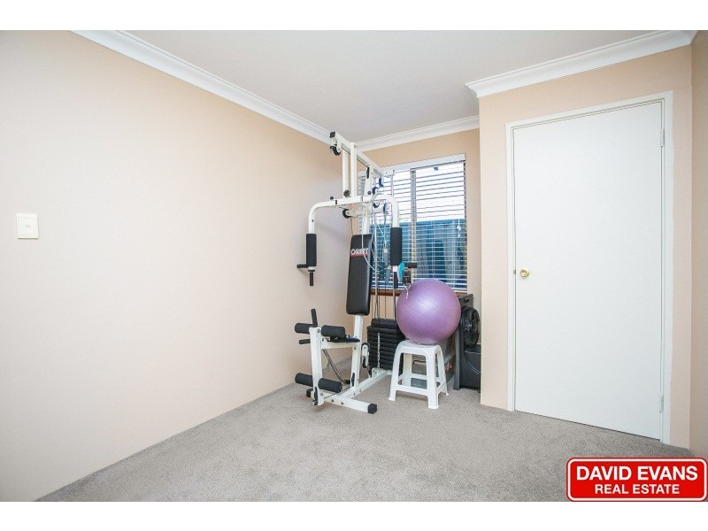 14 Lyell Grove, Woodvale WA 6026