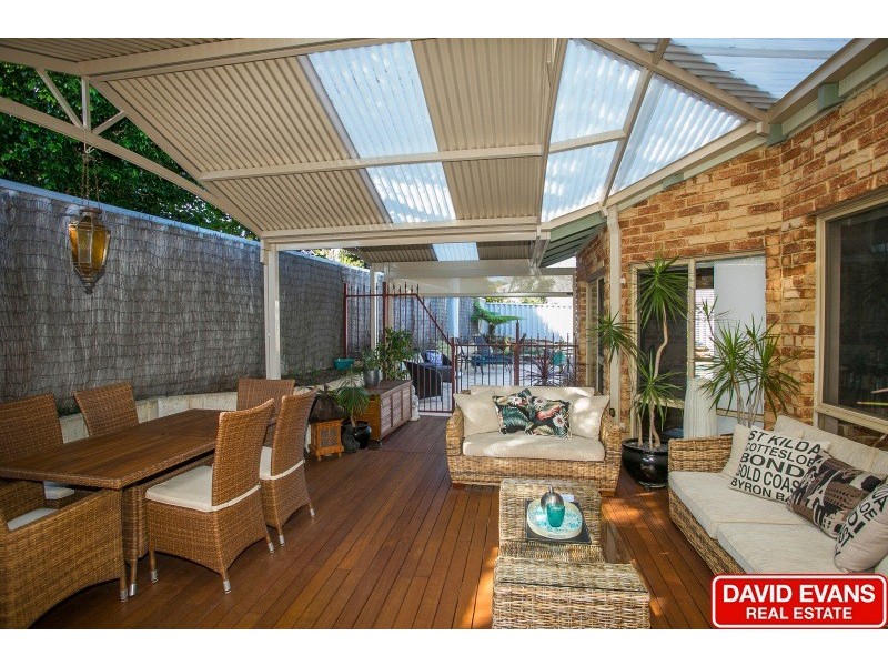 14 Lyell Grove, Woodvale WA 6026