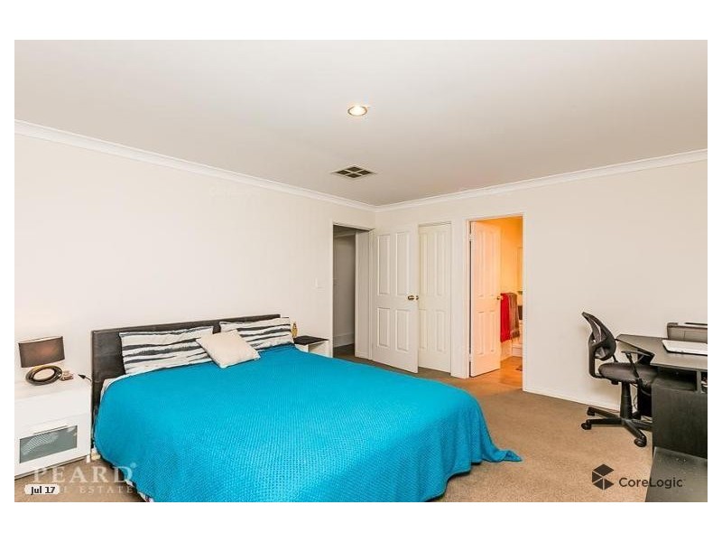 24 Halliday Grove, Hillarys WA 6025