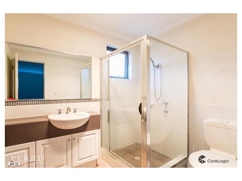 24 Halliday Grove, Hillarys WA 6025