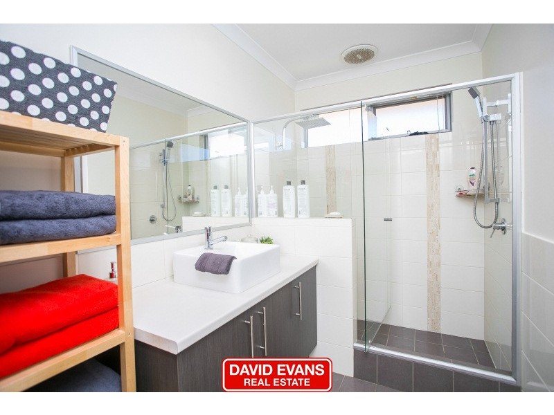 47 Boboli Way, Pearsall WA 6065