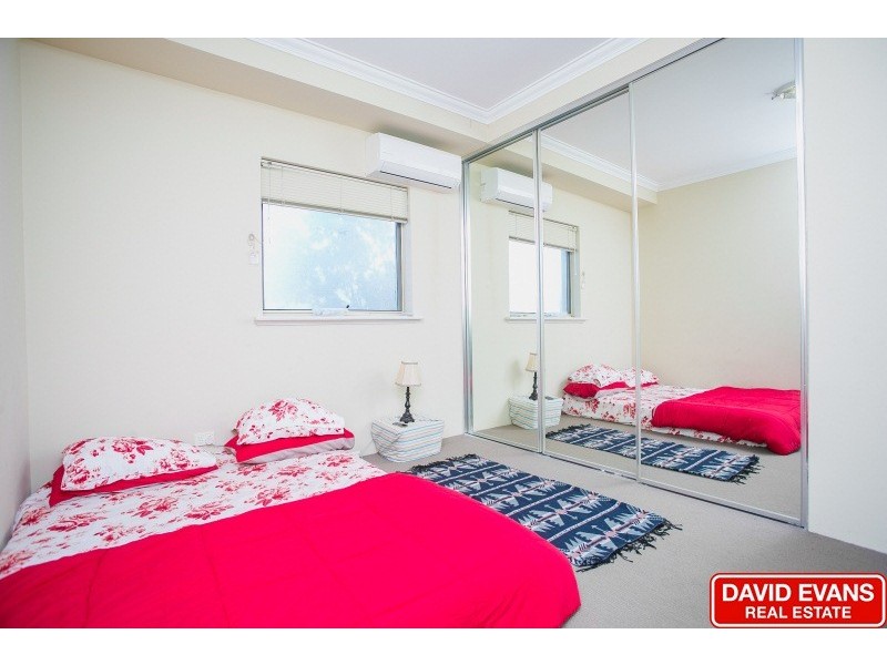 33/101 Grand Boulevard, Joondalup WA 6027