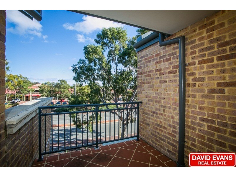 33/101 Grand Boulevard, Joondalup WA 6027