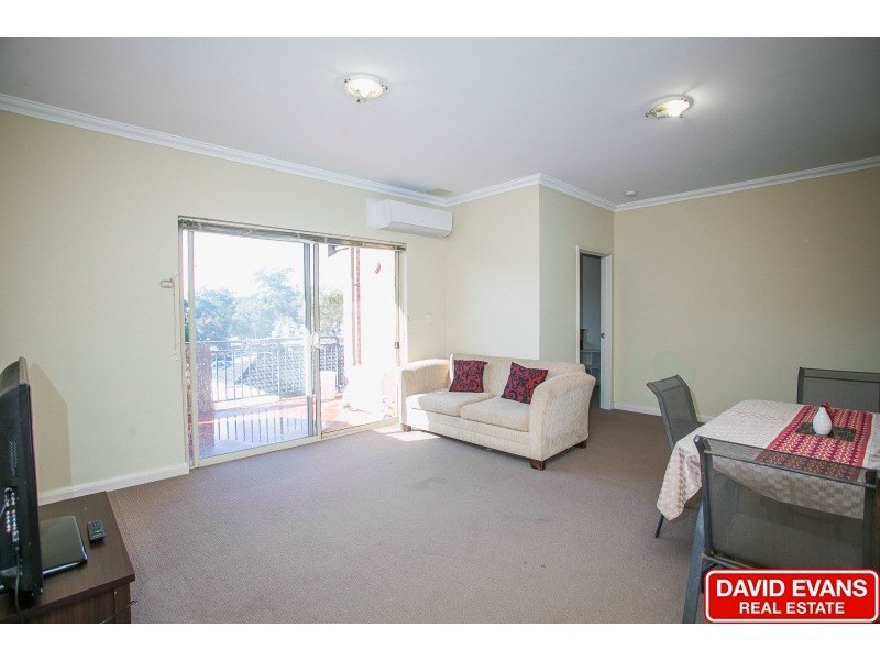 33/101 Grand Boulevard, Joondalup WA 6027