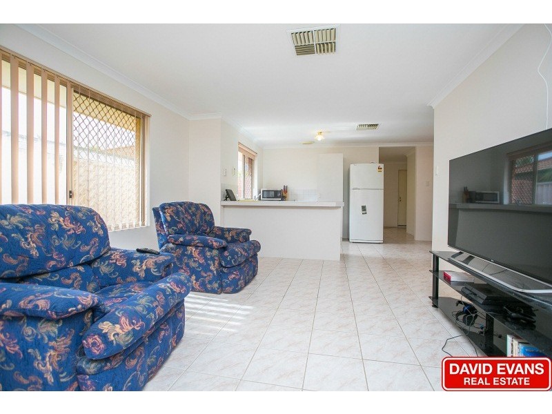 12 Yerilla Glen, Ballajura WA 6066