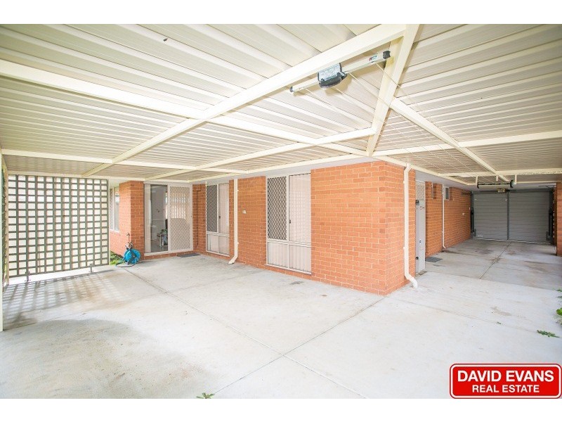 12 Yerilla Glen, Ballajura WA 6066