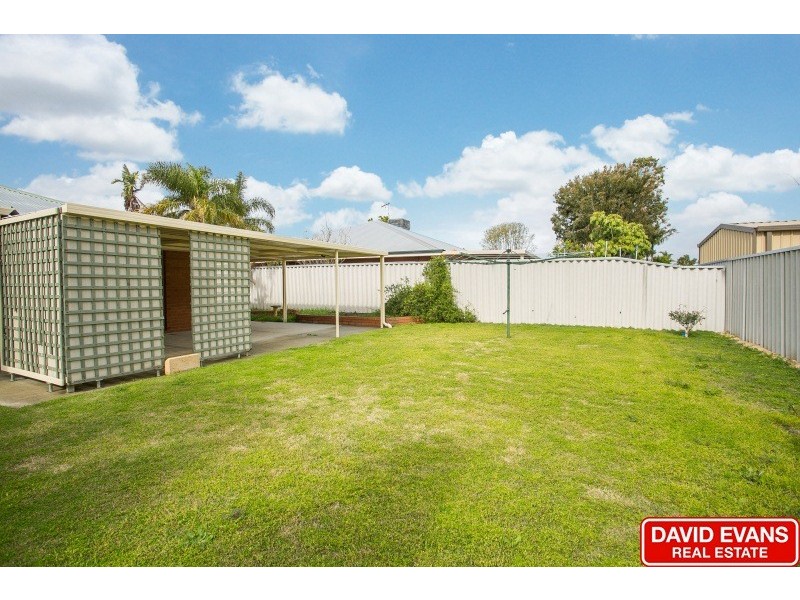 12 Yerilla Glen, Ballajura WA 6066