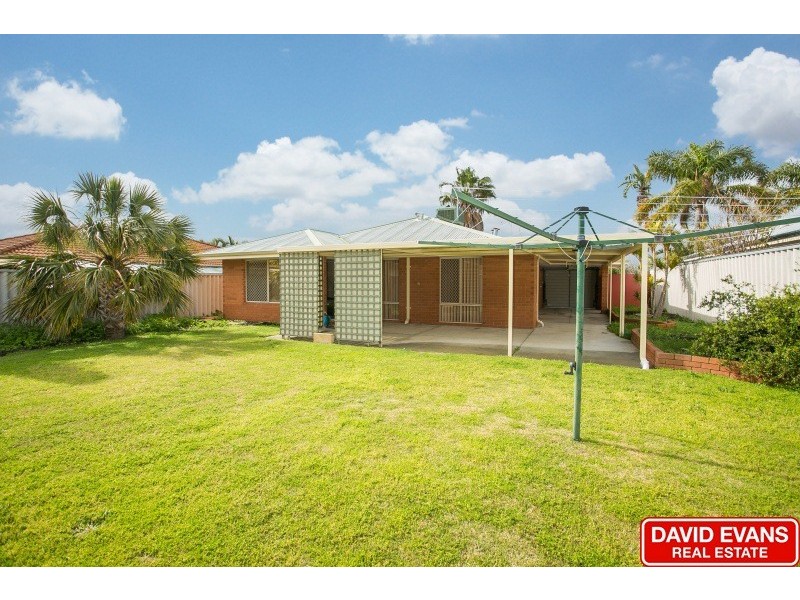12 Yerilla Glen, Ballajura WA 6066