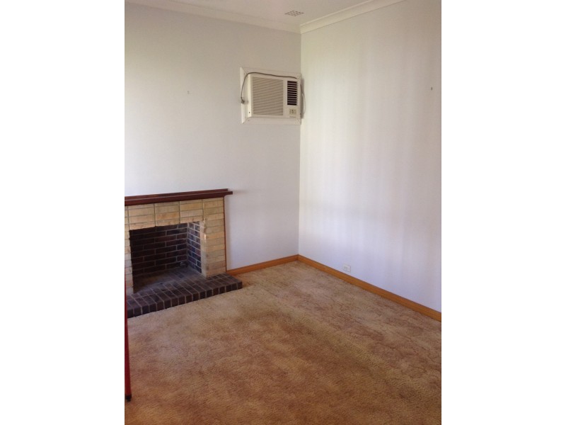 7 Danehill Way, Balga WA 6061