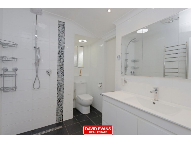 15 Strombus Way, Heathridge WA 6027