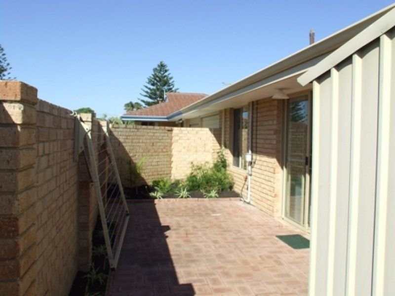 8A Alice Drive, Mullaloo WA 6027