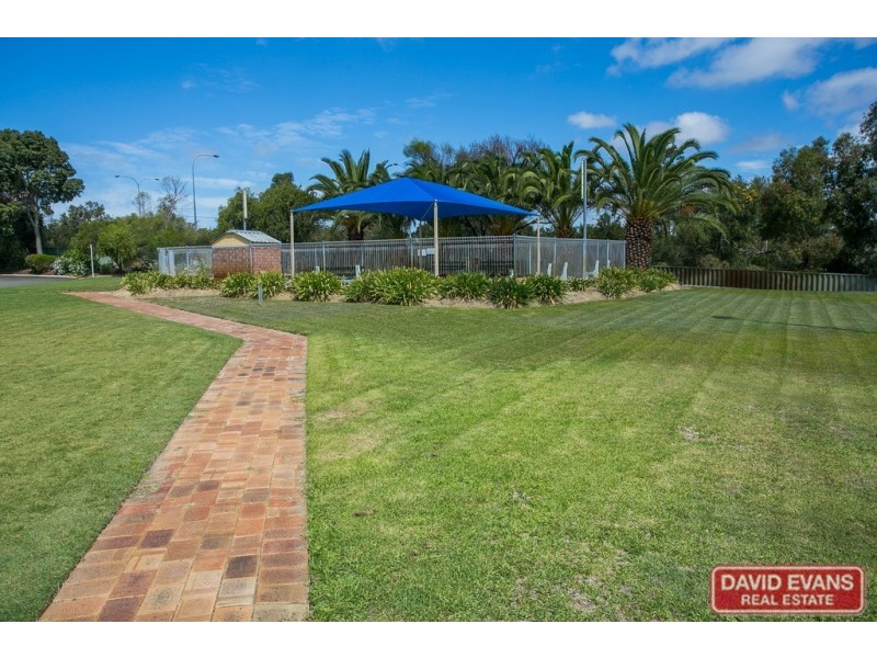 72/30 Mangano Place, Wanneroo WA 6065