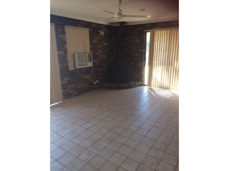 53 Wildflower Drive, Carramar WA 6031