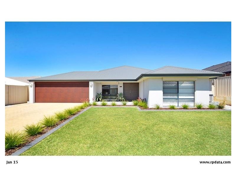 3 Liriope Parkway, Sinagra WA 6065
