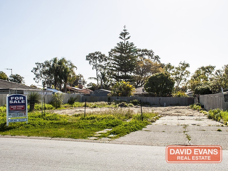 69 Danbury Crescent, Girrawheen WA 6064