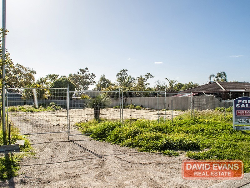 69 Danbury Crescent, Girrawheen WA 6064