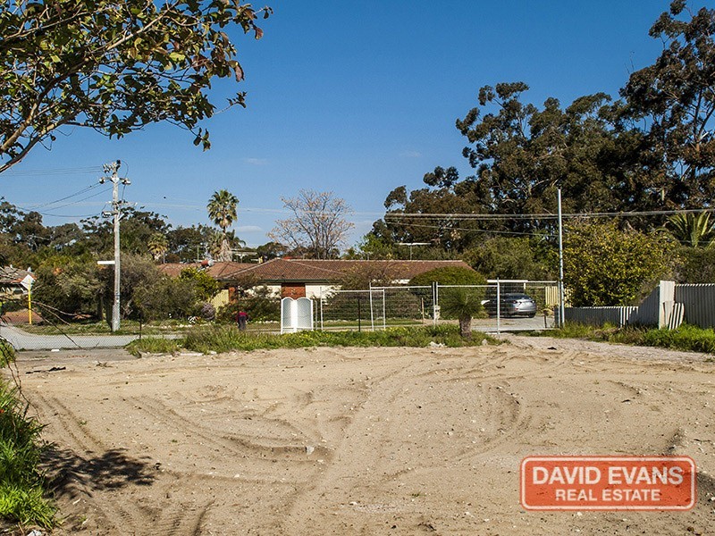 69 Danbury Crescent, Girrawheen WA 6064