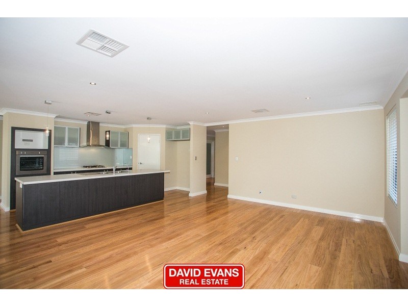 31 Winterthur Street, Landsdale WA 6065