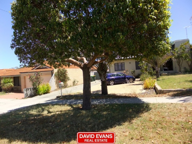 5 St Albans Road, Nollamara WA 6061