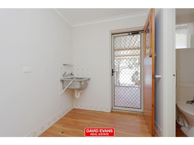 15 Bendix Way, Girrawheen WA 6064