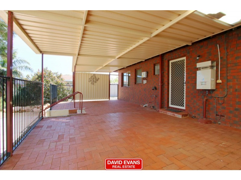 15 Bendix Way, Girrawheen WA 6064