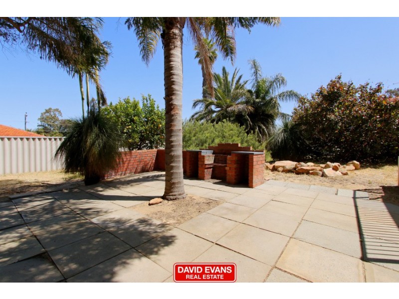 15 Bendix Way, Girrawheen WA 6064