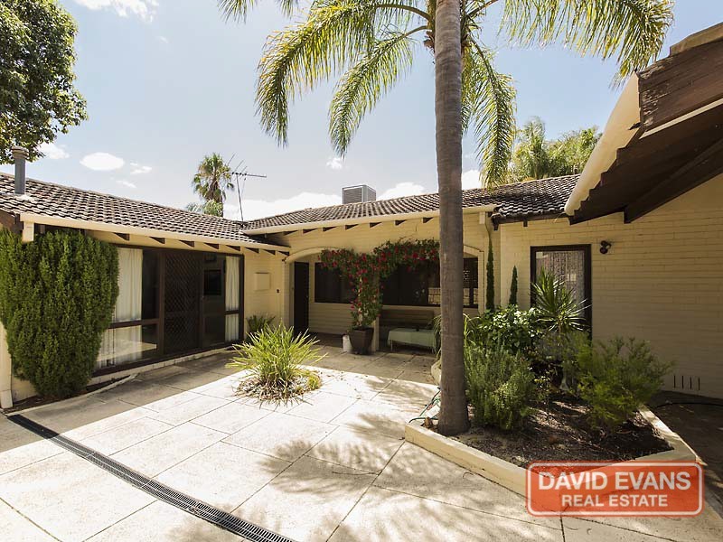 20 Davallia Road, Duncraig WA 6023