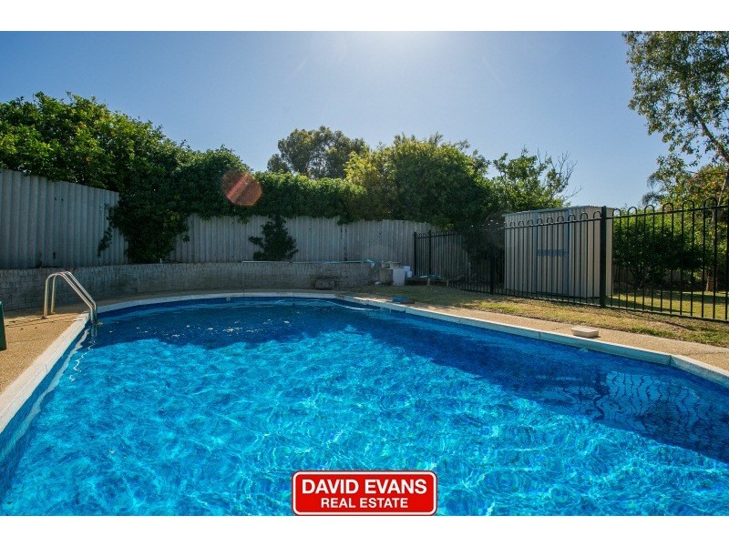 12 Yera Place, Wanneroo WA 6065