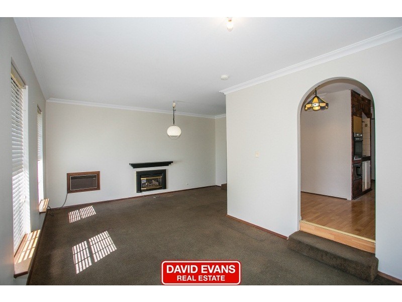 12 Yera Place, Wanneroo WA 6065