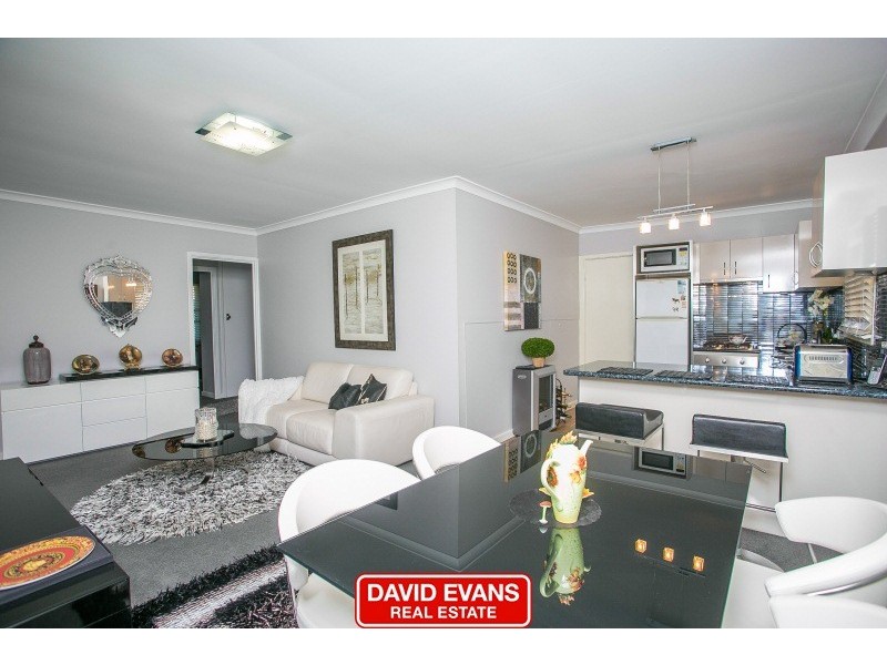 28 Harford Way, Girrawheen WA 6064