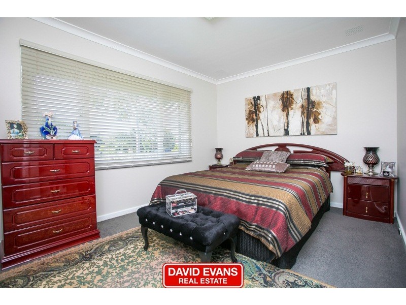 28 Harford Way, Girrawheen WA 6064