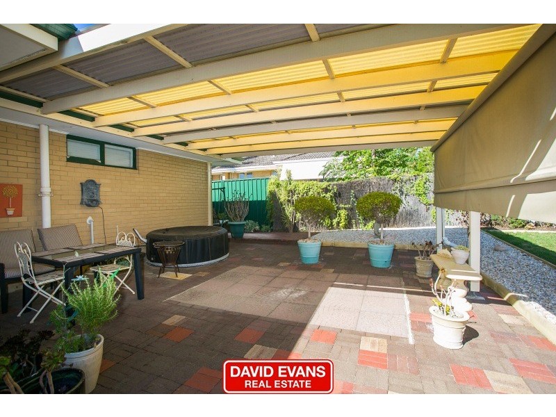 28 Harford Way, Girrawheen WA 6064