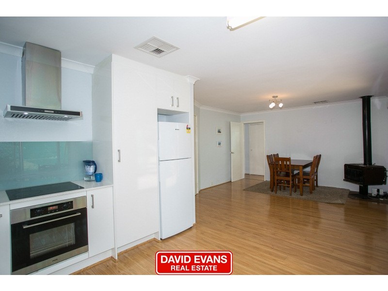 23 Allambie Way, Craigie WA 6025