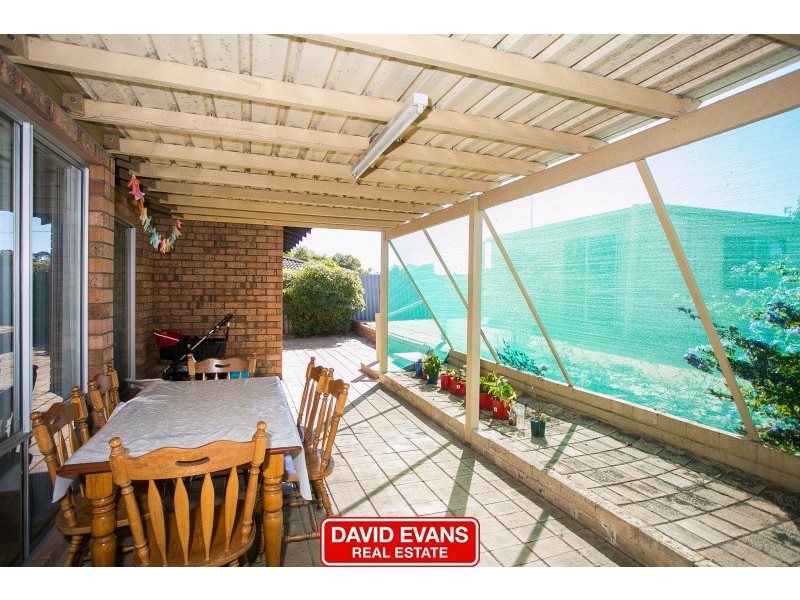 23 Allambie Way, Craigie WA 6025