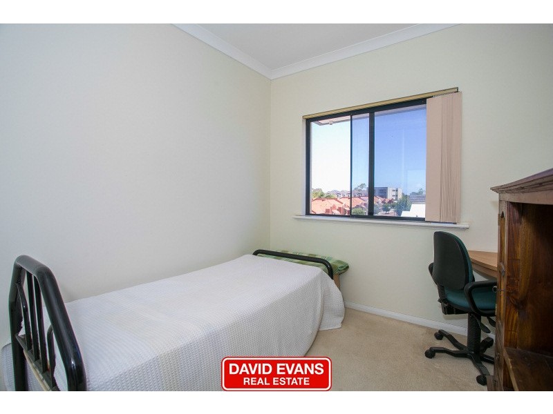 32/18 Kingsbury Road, Joondalup WA 6027