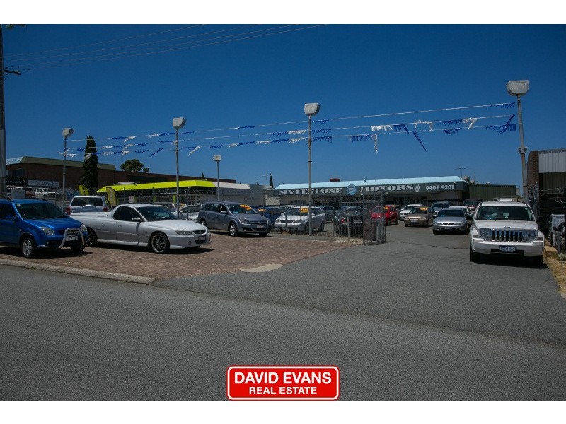 2/18 Buckingham Drive, Wangara WA 6065