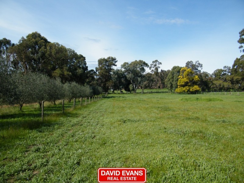 315 Wilkins Road, Mount Helena WA 6082