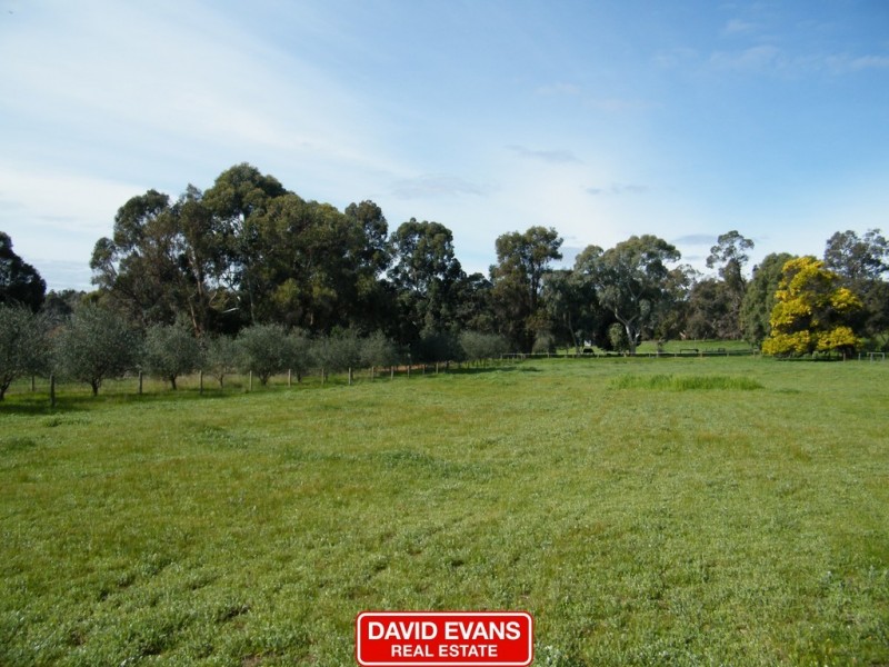 315 Wilkins Road, Mount Helena WA 6082