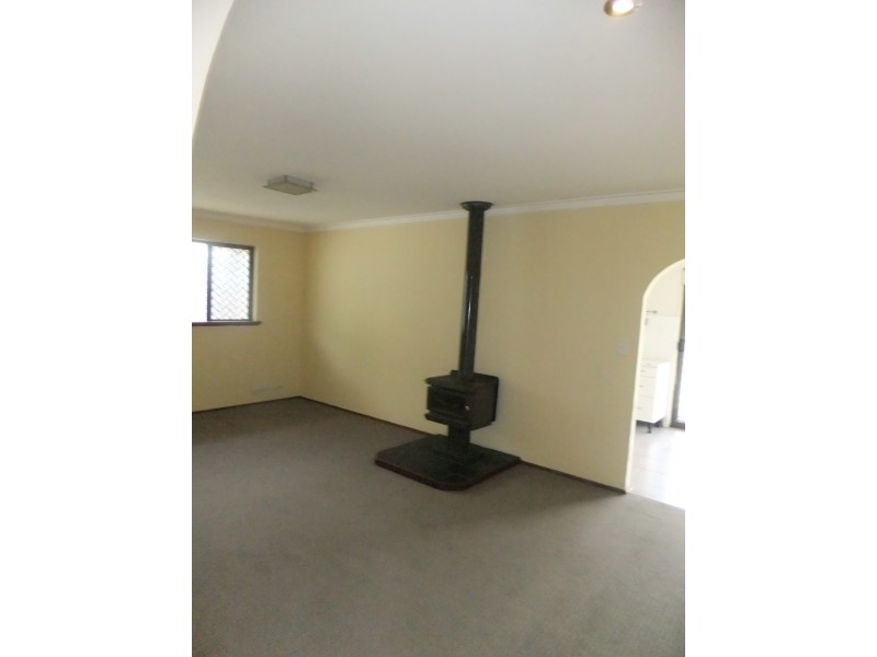 10 Clarkside Court, Wanneroo WA 6065