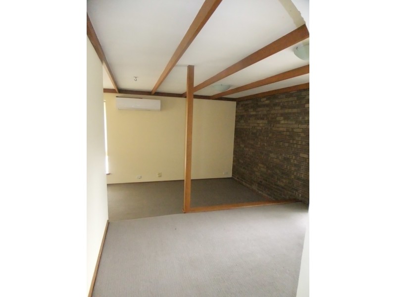 10 Clarkside Court, Wanneroo WA 6065