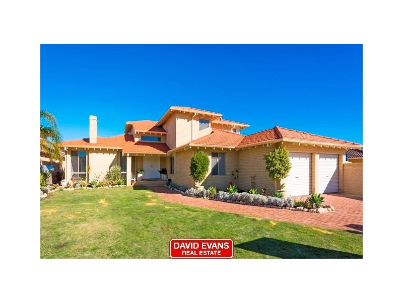 10 Rainbow View, Ocean Reef WA 6027