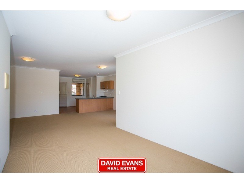 11/9 Lakeside Drive, Joondalup WA 6027