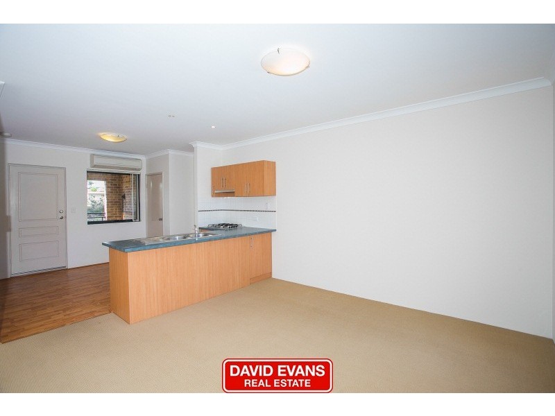 11/9 Lakeside Drive, Joondalup WA 6027