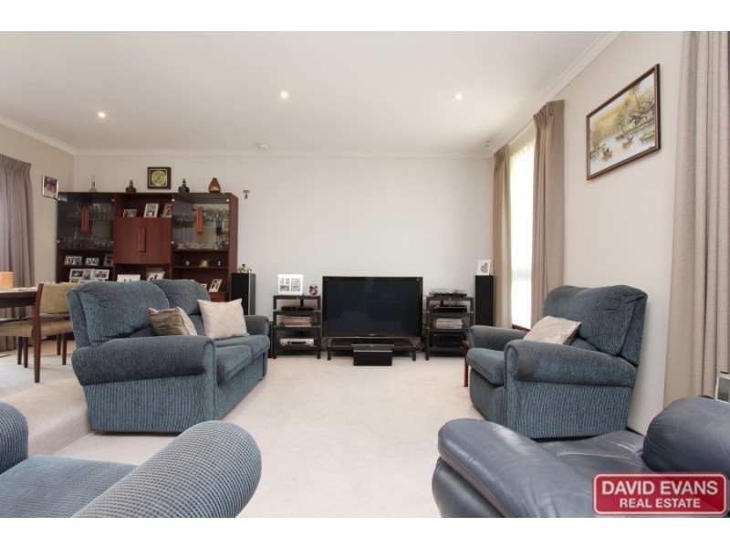 18 Cobradah Way, Kingsley WA 6026