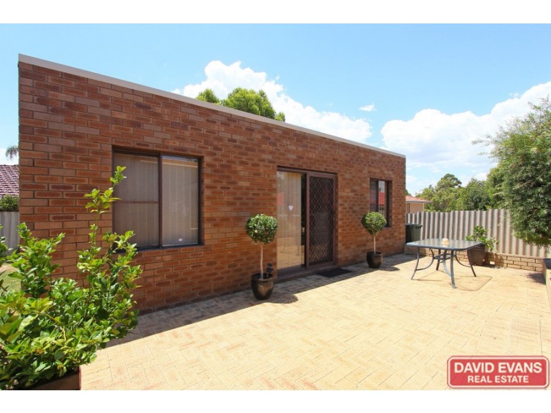 18 Cobradah Way, Kingsley WA 6026