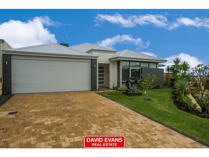 2 Scarlet Close, Tapping WA 6065